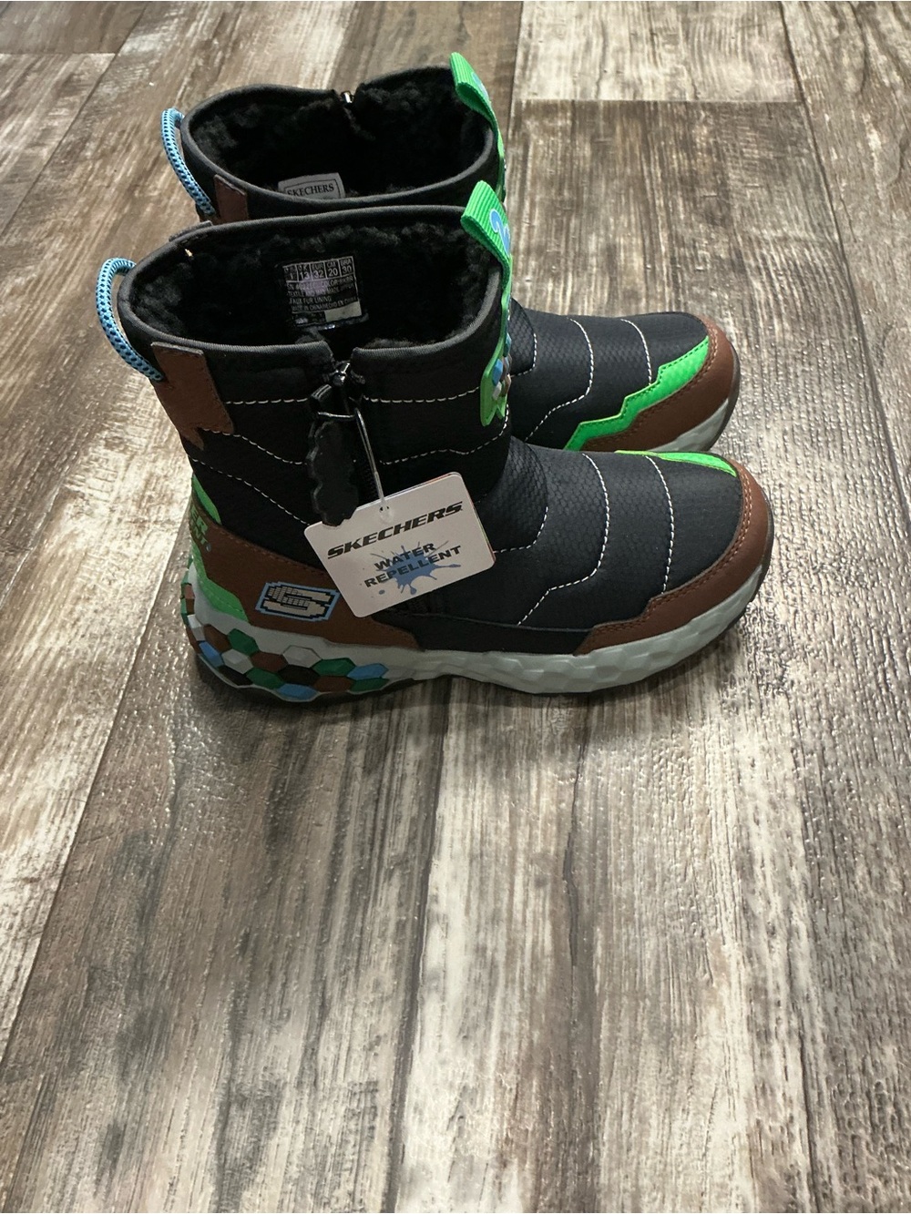 Skechers Kids Black, Green & Brown Hex-Accent Rain/Winter Boots Size 1 - Picture 6 of 16